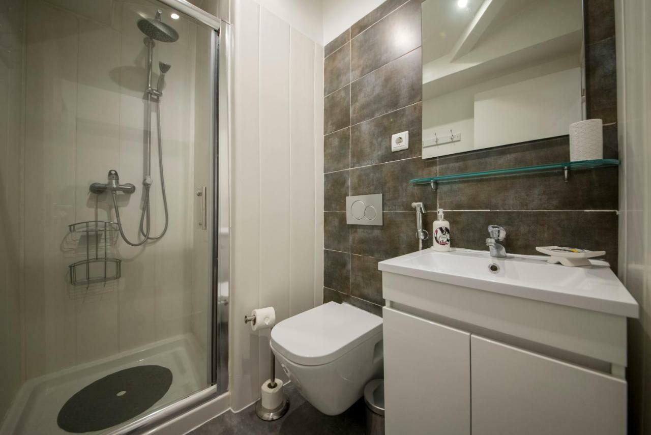 A Captivating Apartment Close To River Tagus In Lisbon Luaran gambar