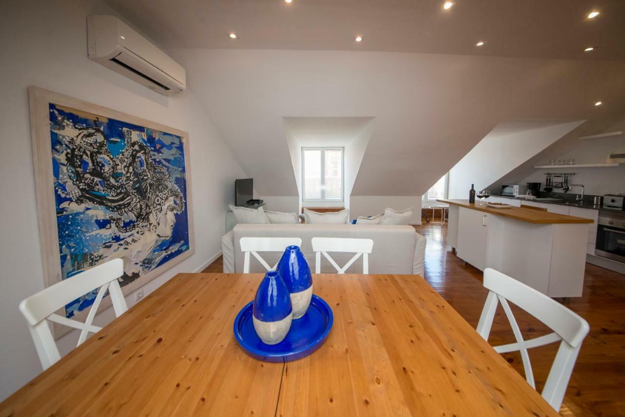 A Captivating Apartment Close To River Tagus In Lisbon Luaran gambar